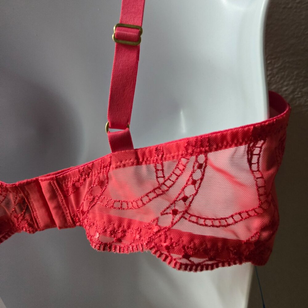 NWT NATORI Bra - Picture 3 of 5